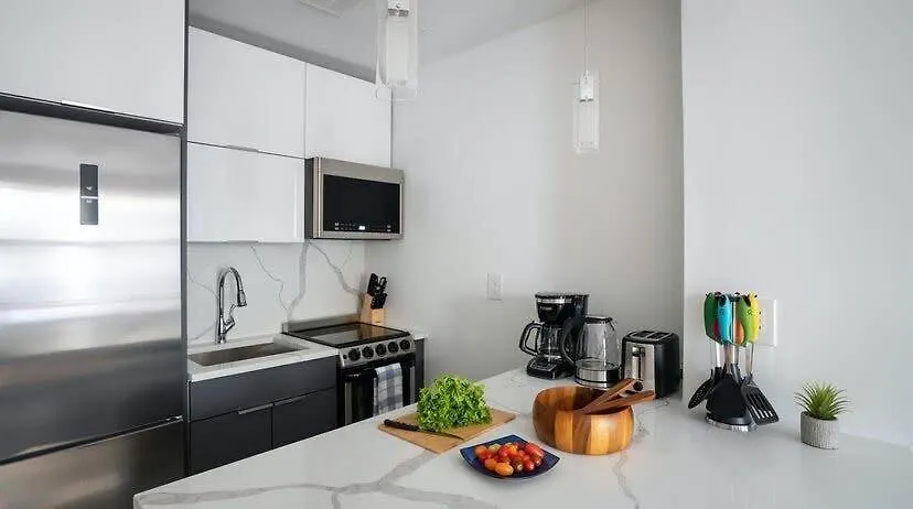 Apartment 1597-11 Prime Ues Studio New York