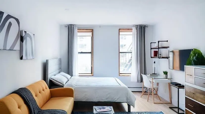 1597-11 Prime Ues Studio New York